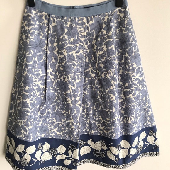 Weekend Max Mara floral print skirt - Picture 2 of 4